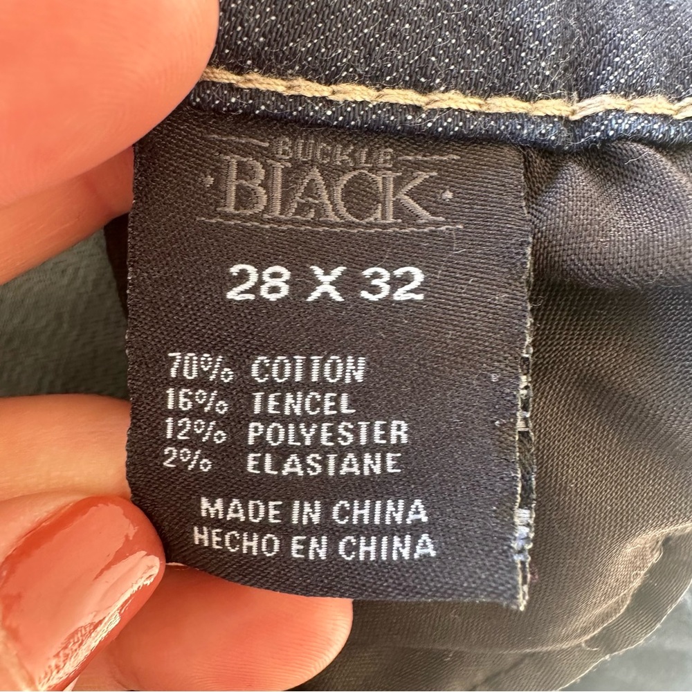 Buckle Black No. 76 Skinny Size 28x32 - Picture 7 of 9